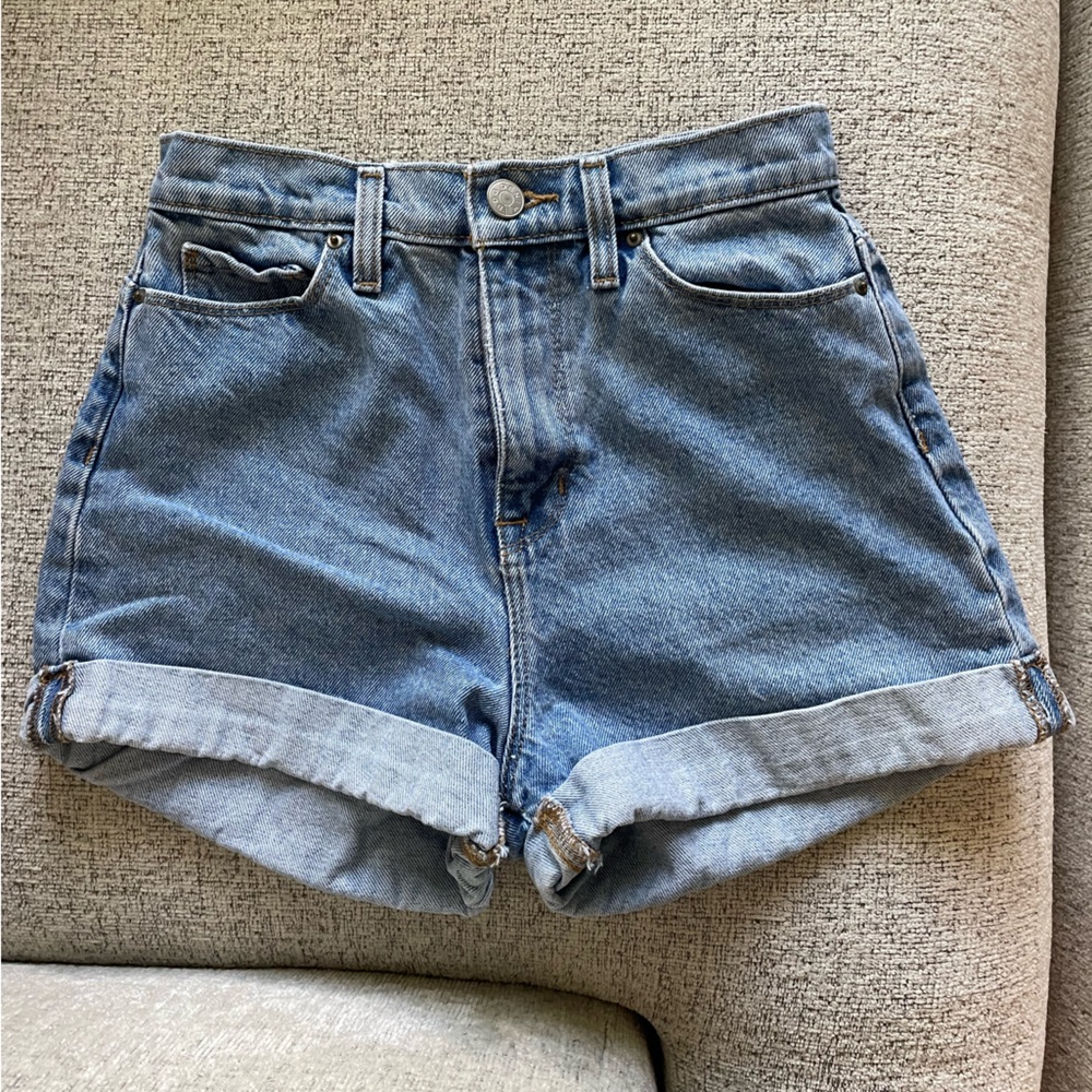 BDG Urban Outfitters Mom High Rise shorts size 25W